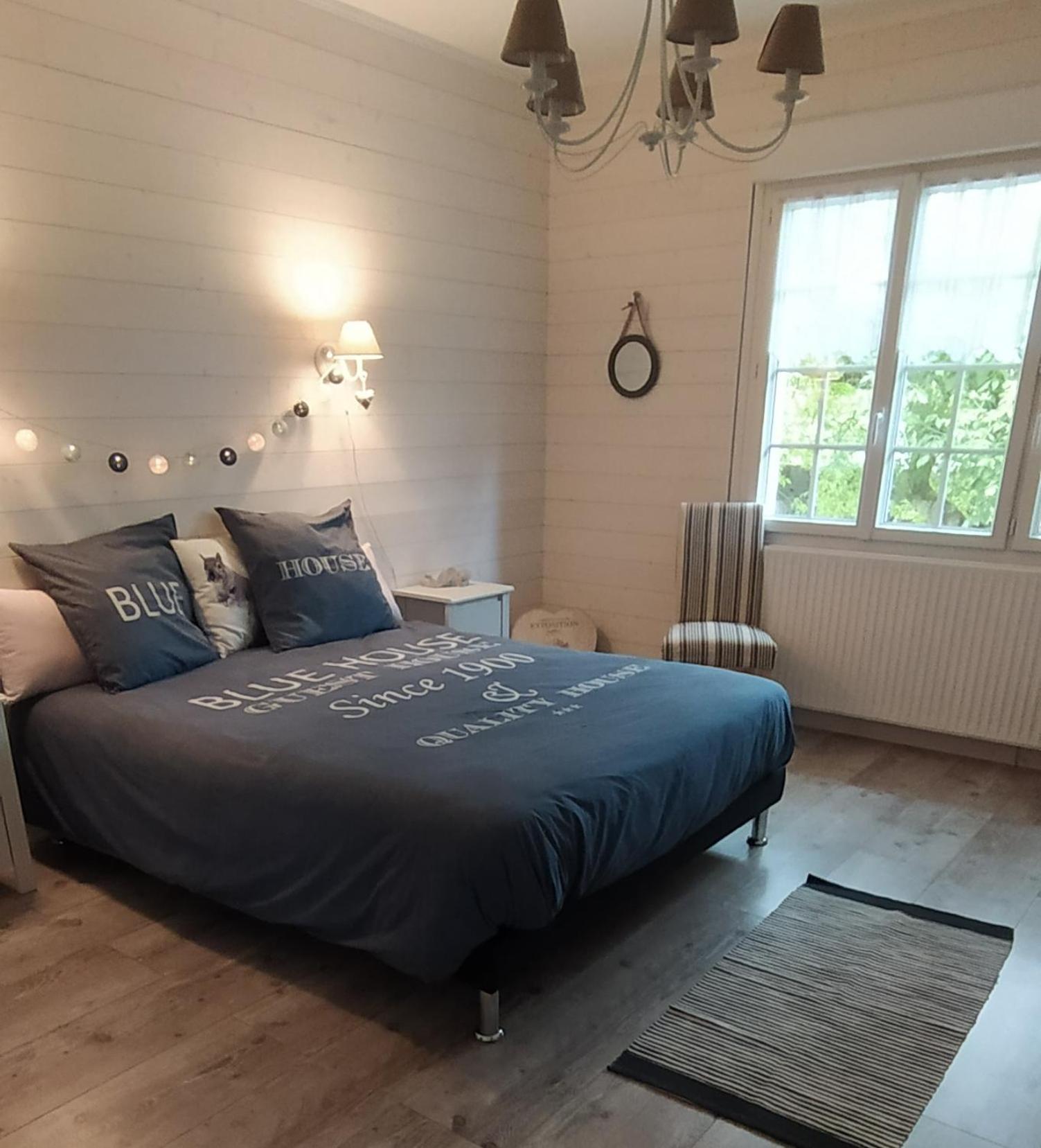 L'Ecureuil Gourmand, Chambre D'Hotes En Anjou Bleu Saint-Martin-du-Bois  Exteriér fotografie